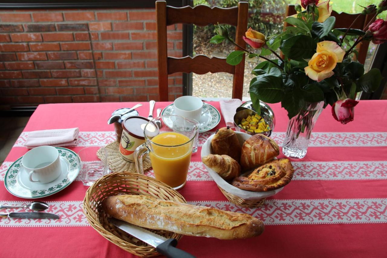 Bed and Breakfast La Planche Pincon Teloché Exterior foto